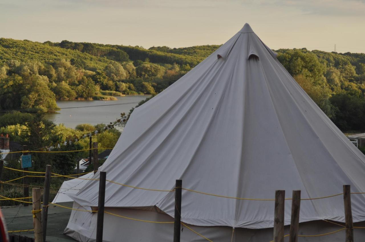 Walnut Tree Glamping Ξενοδοχείο Sturry Εξωτερικό φωτογραφία